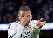 包含姆巴佩受伤缺阵三周，皇马究竟面临何种挑战？的词条