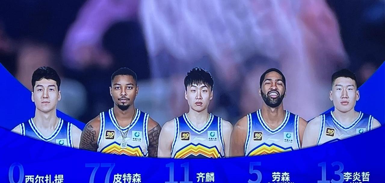 包含新疆男篮战胜广州队，实力碾压对手再现神勇的词条