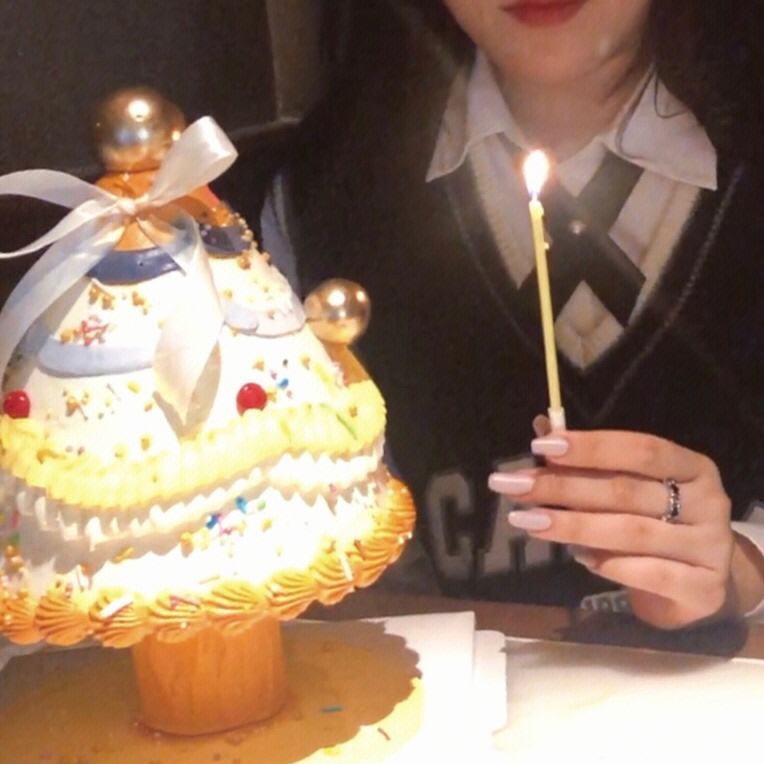 星空体育全站-22岁生日快乐！NBA官方晒照为杰伦-胡德-希菲诺庆生的简单介绍