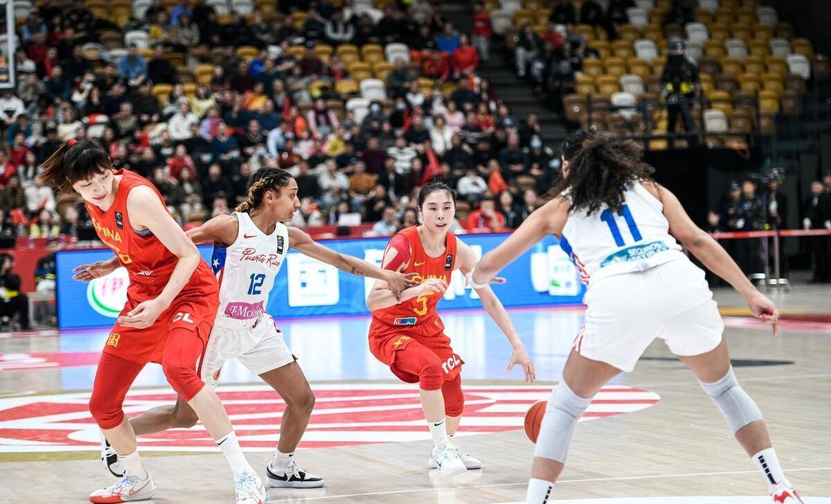 星空体育电脑版-美国U16女篮狂胜波多黎各100分造成对方48次失误